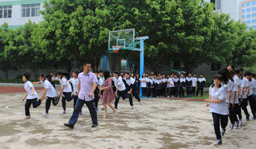 广东共青团 工作交流 市县在线 潮州 枫溪区 >> 正文本次运动会由团